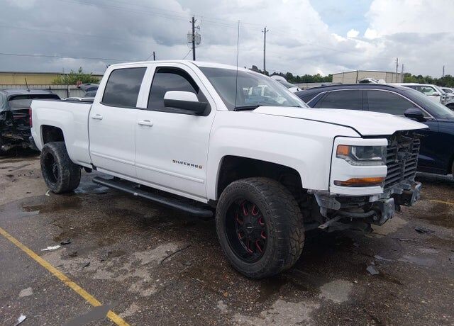 2017 CHEVROLET Silverado