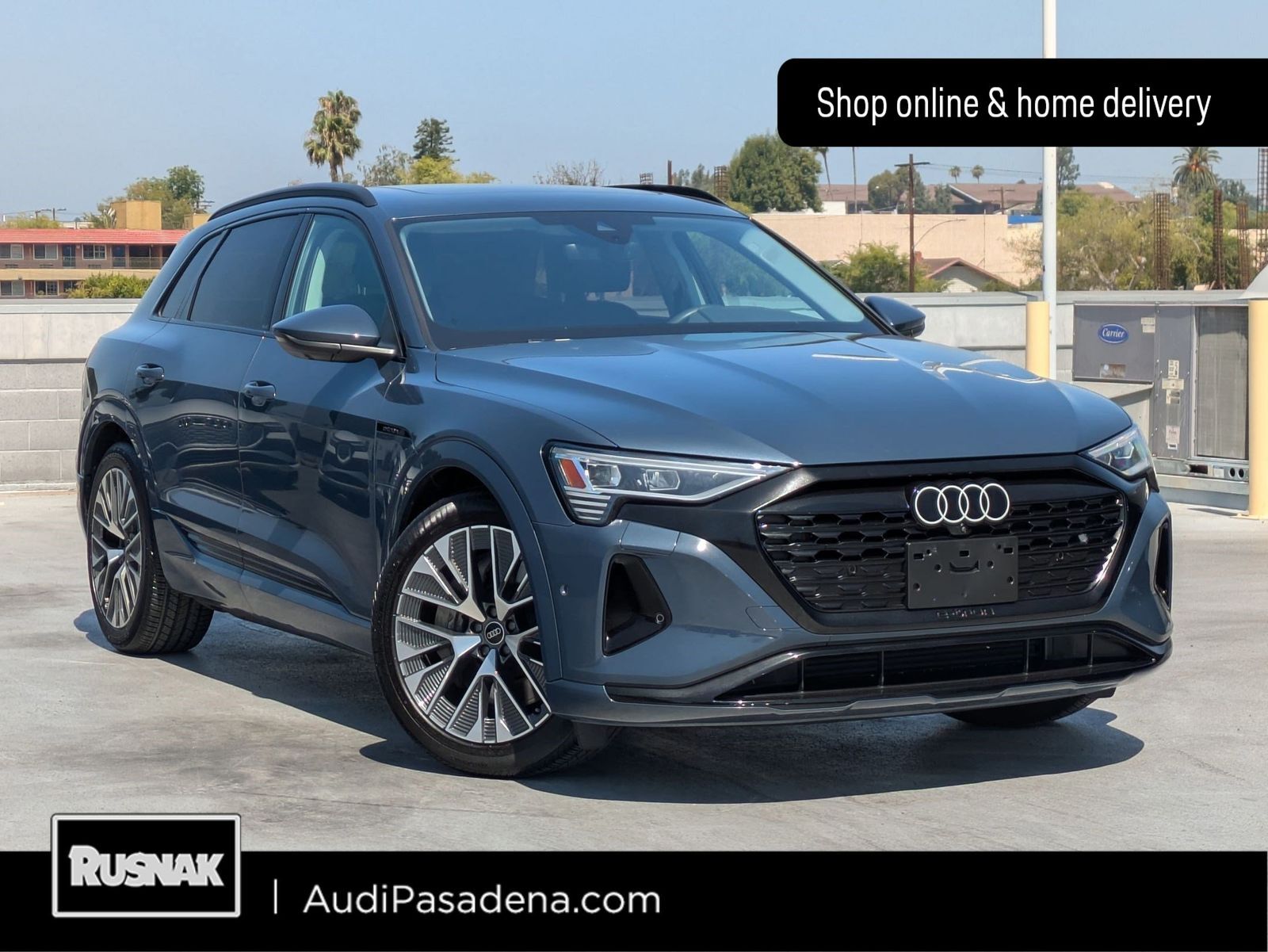 2024 AUDI Q8