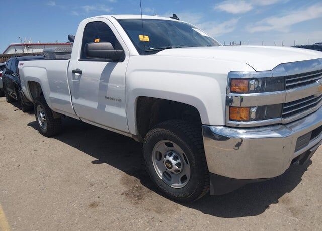 2018 CHEVROLET Silverado