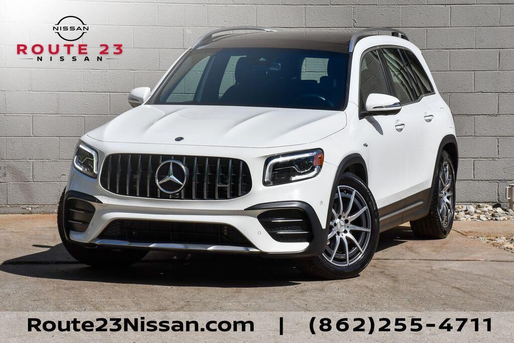 2022 MERCEDES-BENZ GLB-Class