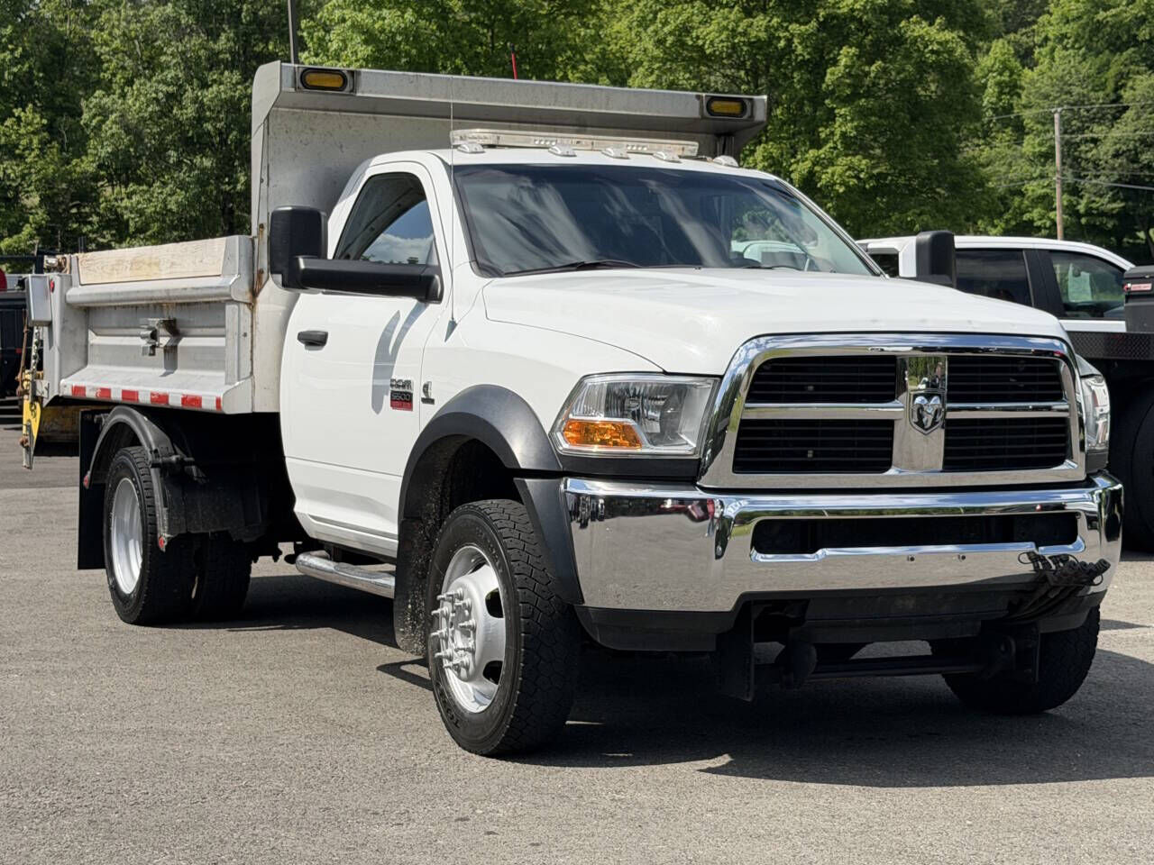 2011 DODGE Ram