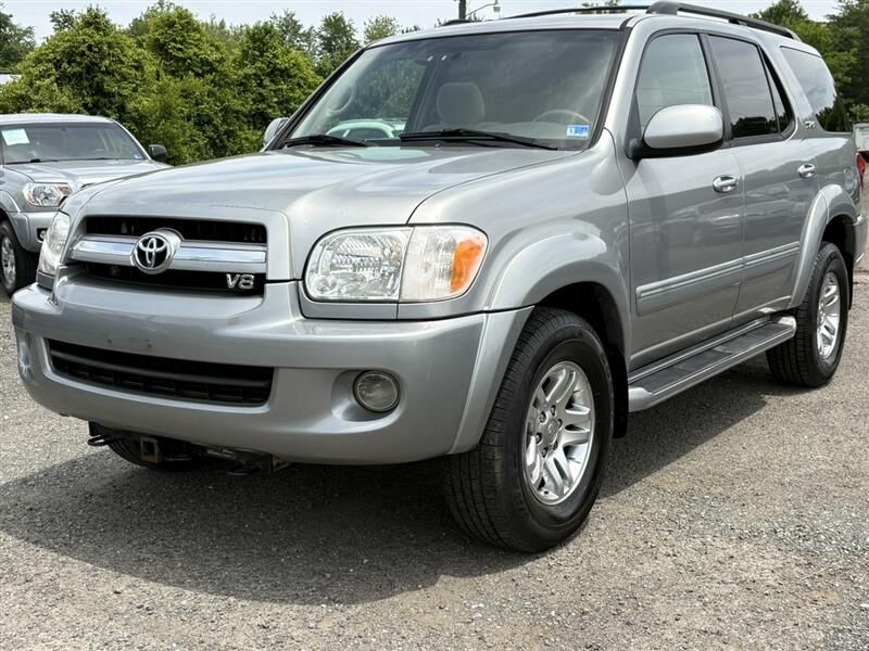 2005 TOYOTA Sequoia