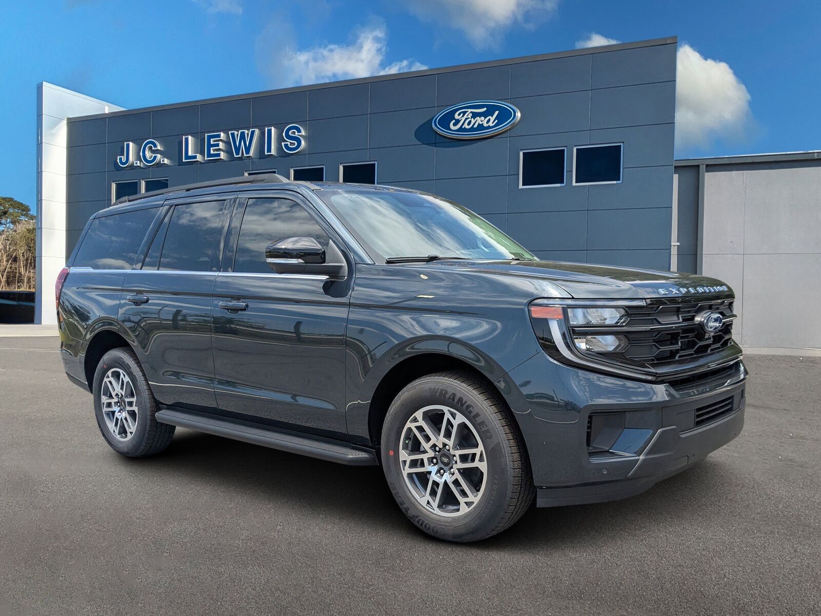 2026 FORD Expedition
