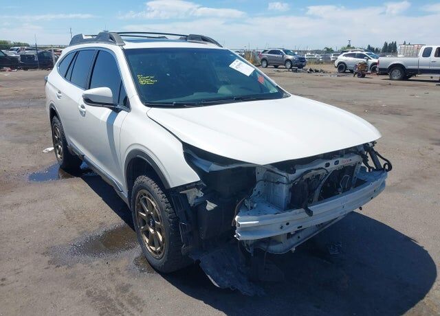 2021 SUBARU Outback