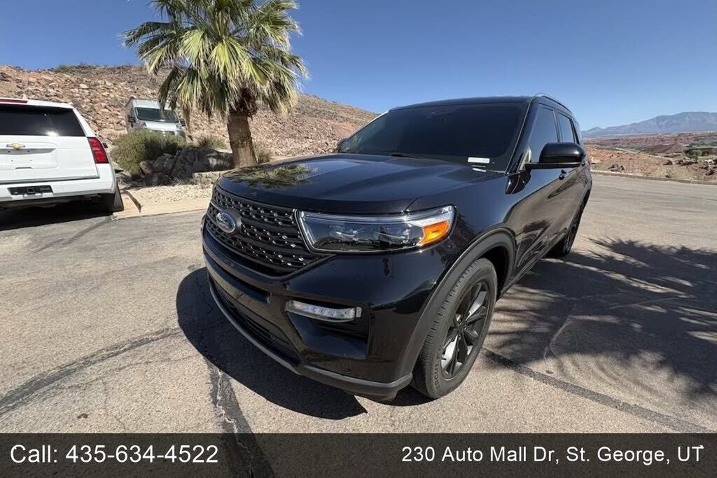 2023 FORD Explorer