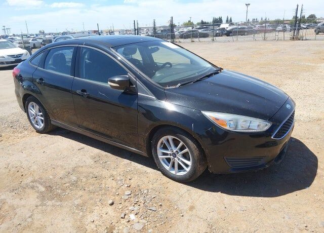 2015 FORD Focus