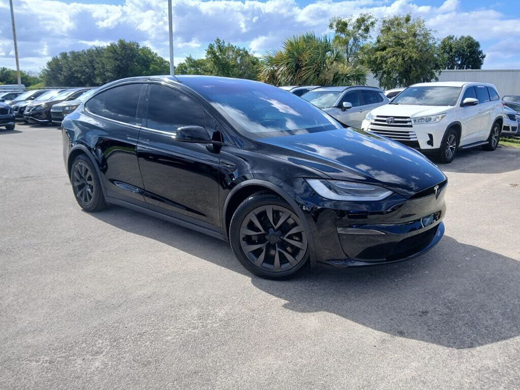 2022 TESLA Model X