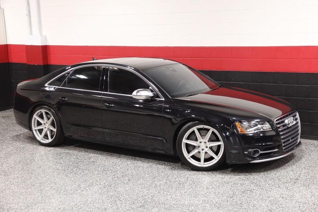 2014 Audi S8
