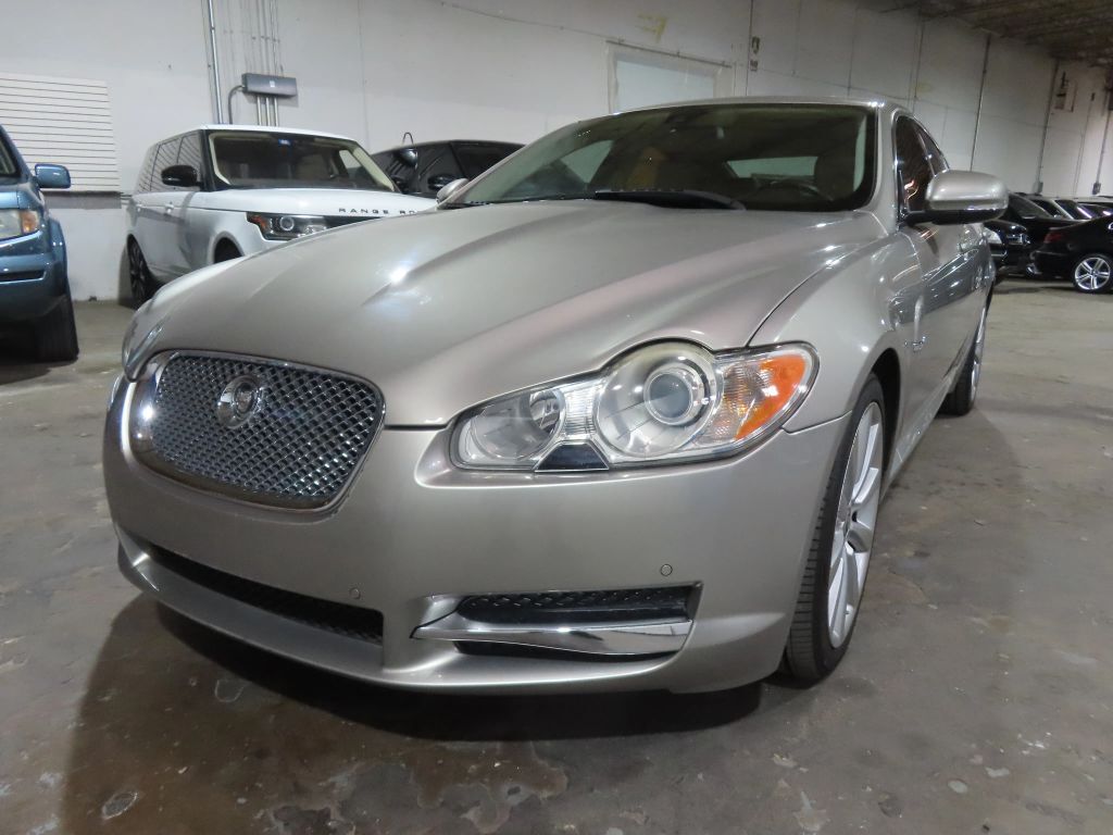2011 JAGUAR XF