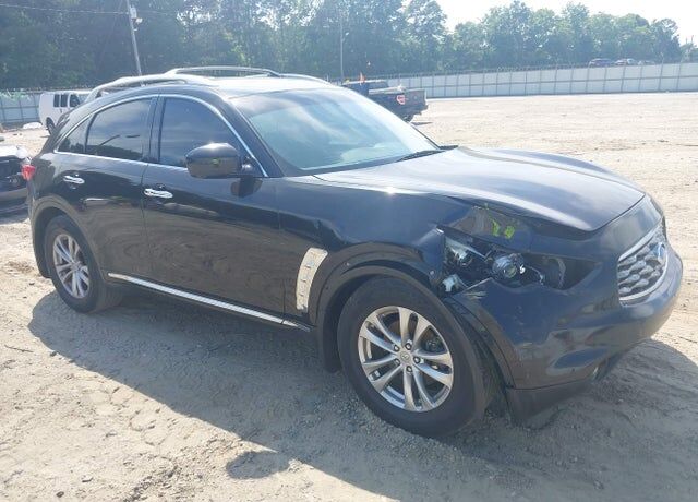 2011 INFINITI FX35