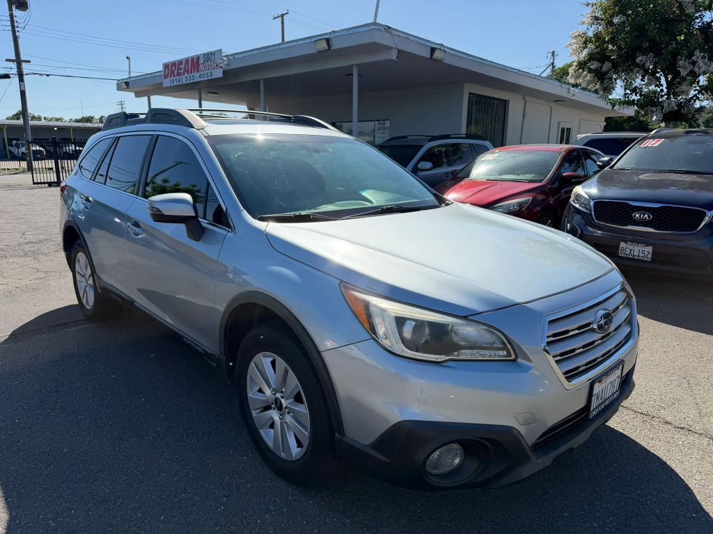 2015 SUBARU Outback