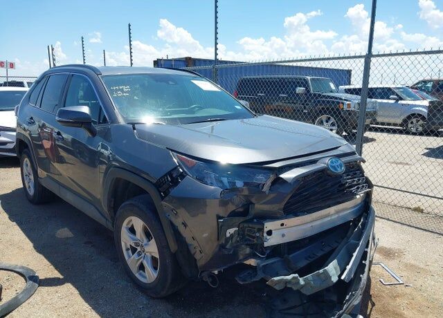 2020 TOYOTA RAV4