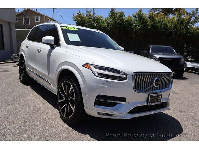 2023 VOLVO XC90