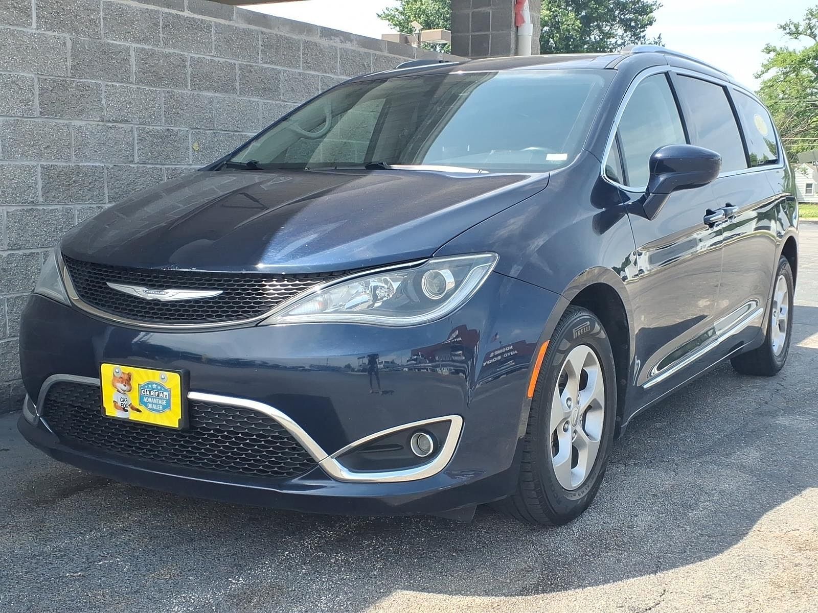 2017 CHRYSLER Pacifica