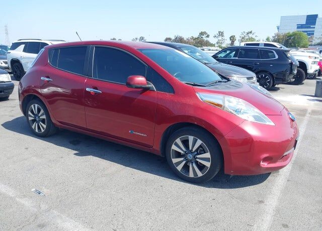 2013 NISSAN Leaf