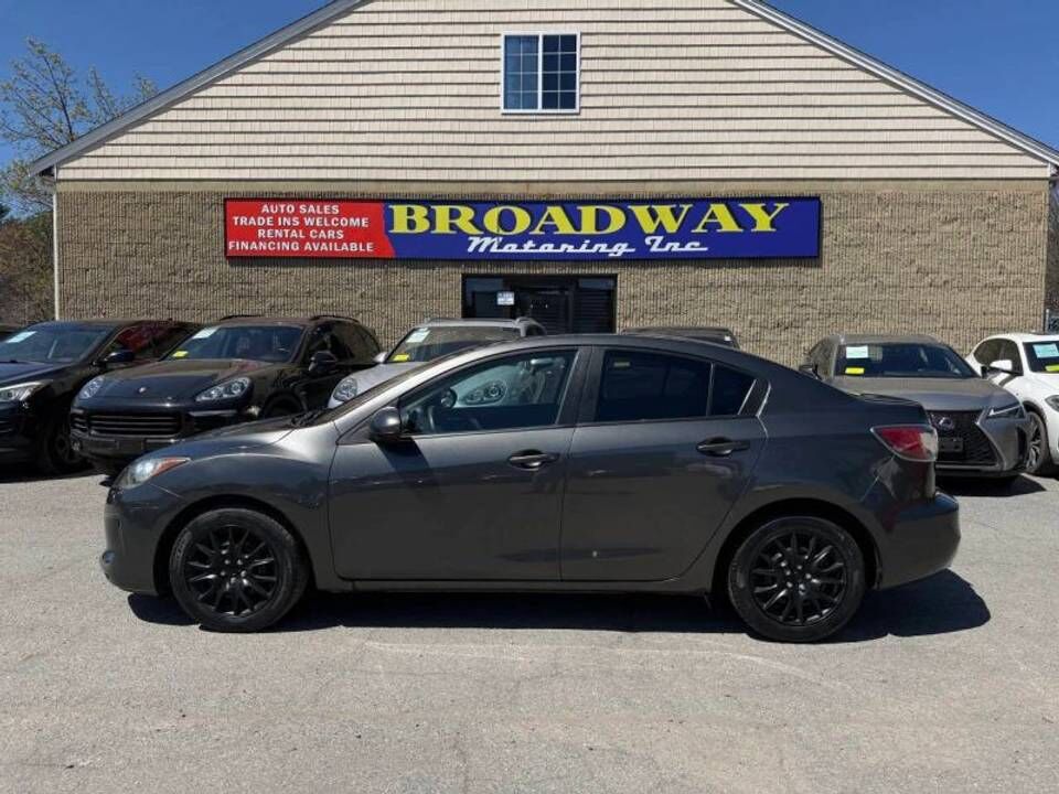 2012 MAZDA Mazda3