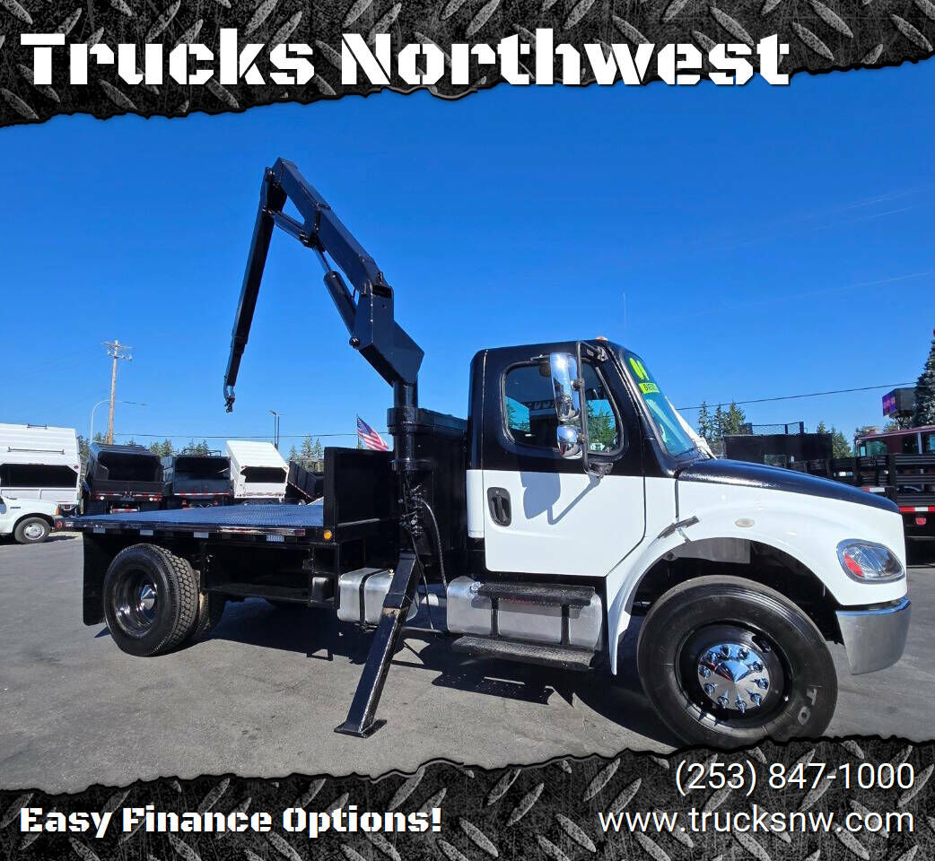 2004 FREIGHTLINER M2