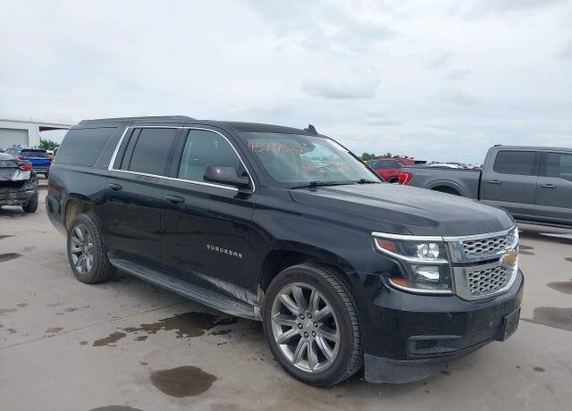 2017 CHEVROLET Suburban