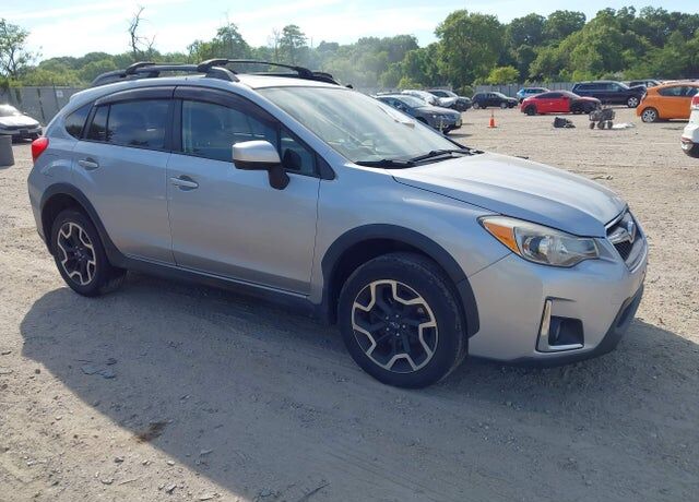 2016 SUBARU Crosstrek