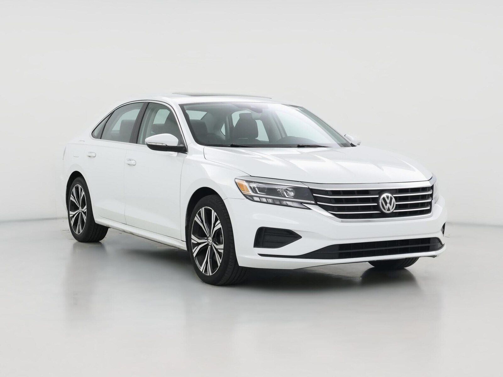 2021 VOLKSWAGEN Passat
