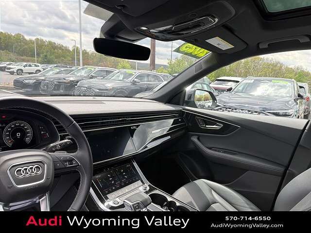 2025 Audi Q8