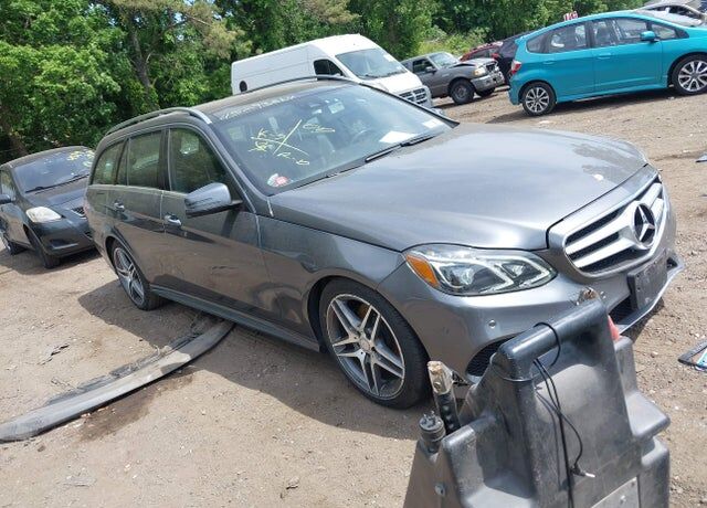 2016 MERCEDES-BENZ E-Class