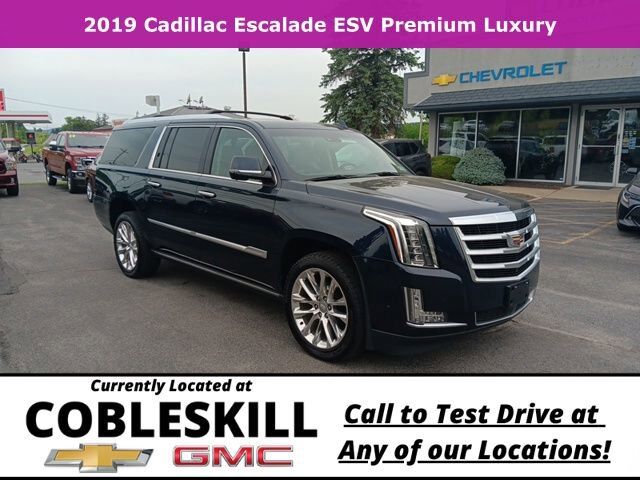 2019 CADILLAC Escalade ESV