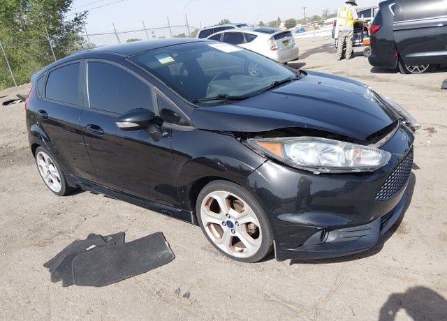 2015 FORD Fiesta