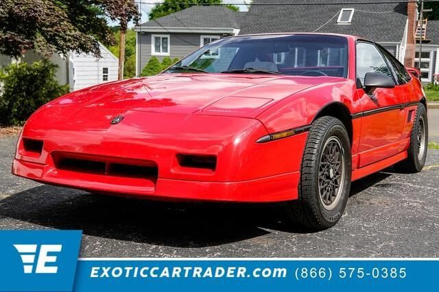 1988 PONTIAC Fiero
