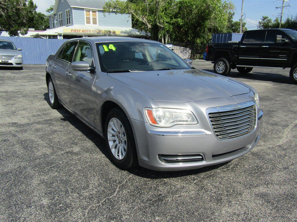 2014 CHRYSLER 300