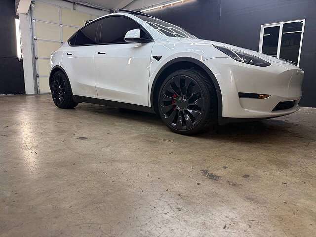 2020 TESLA Model Y
