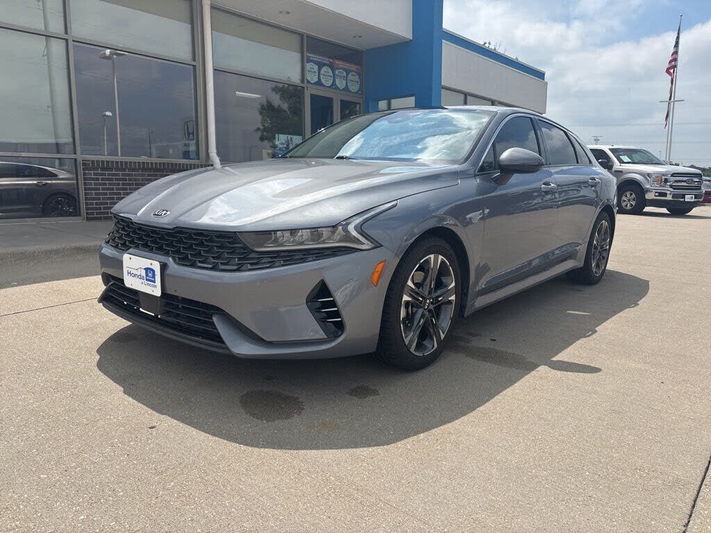2021 KIA K5