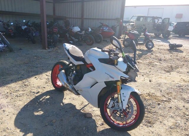 2020 DUCATI SuperSport