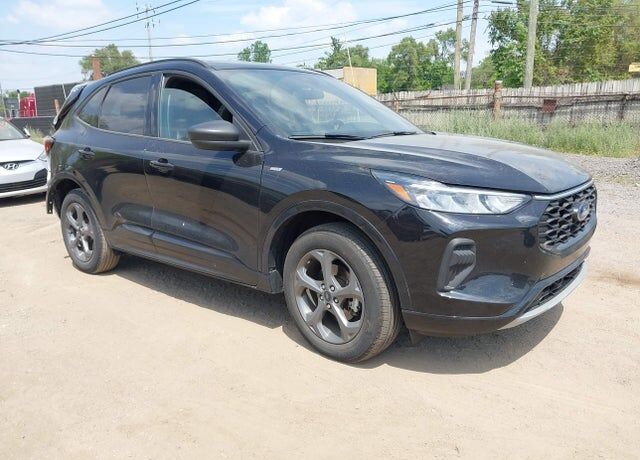 2024 FORD Escape