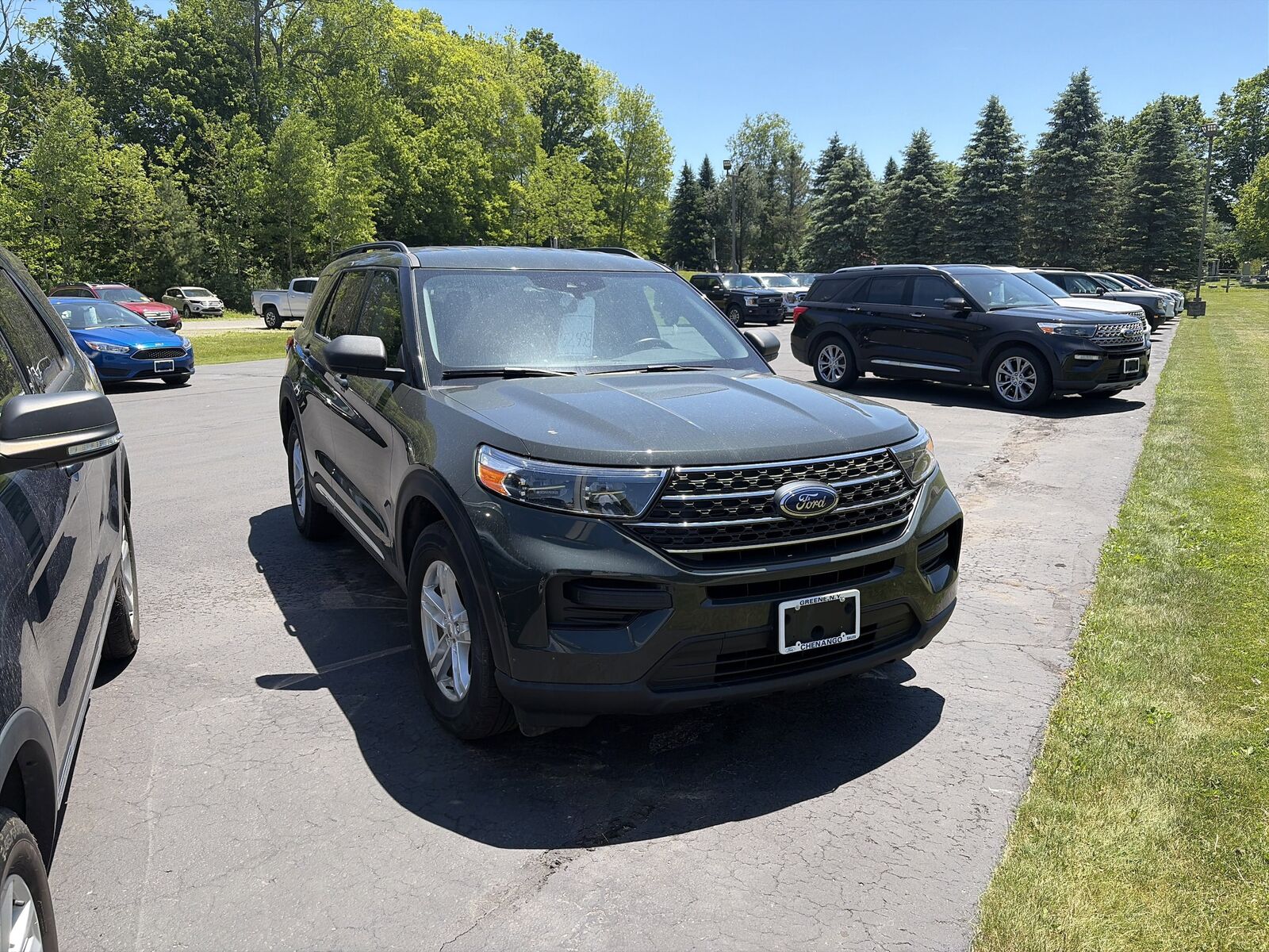 2023 FORD Explorer