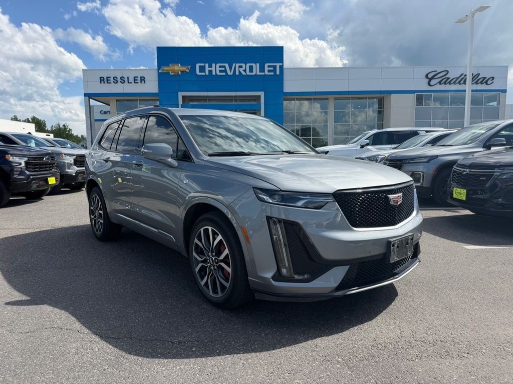 2025 CADILLAC XT6