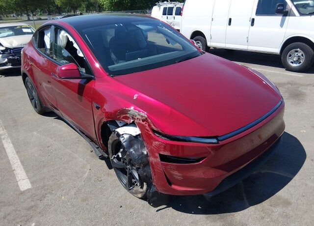 2026 TESLA Model Y
