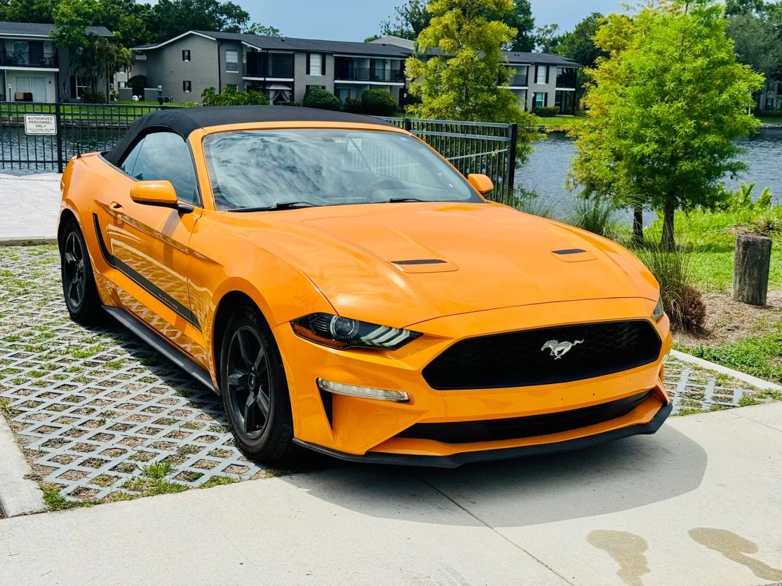 2018 FORD Mustang