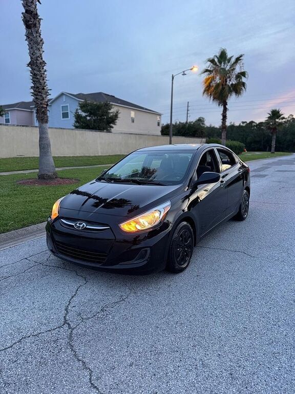 2017 HYUNDAI Accent