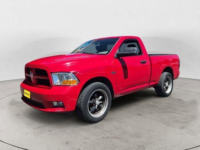 2012 DODGE Ram
