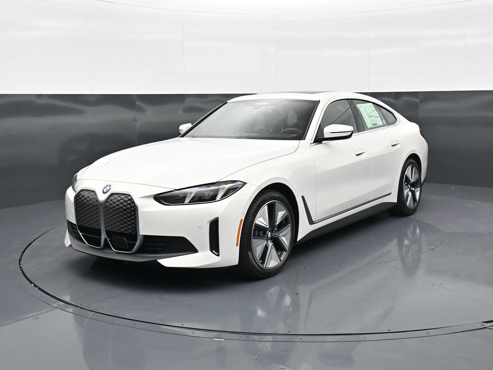 2026 BMW i4