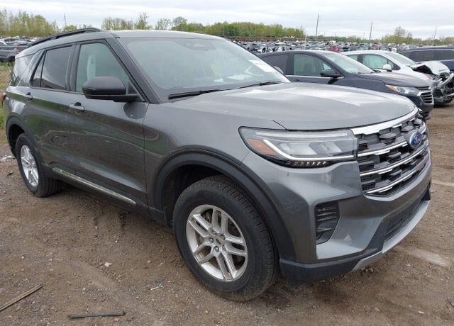2025 FORD Explorer