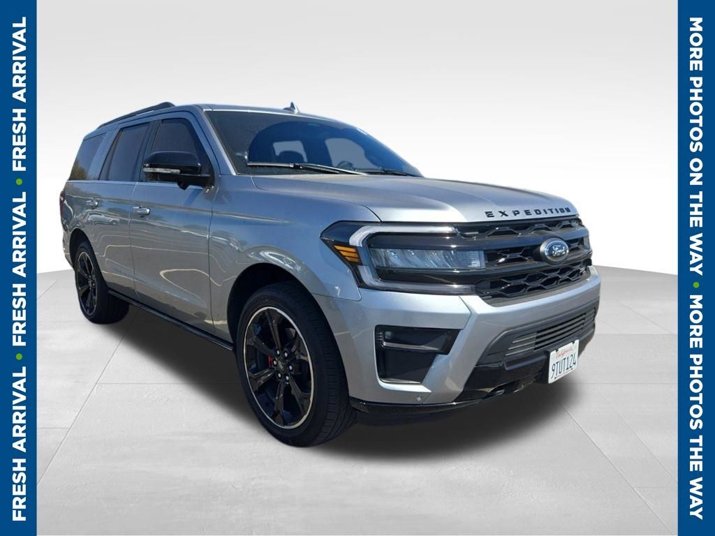 2023 FORD Expedition