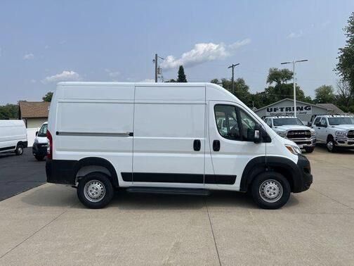 2025 RAM Promaster 1500