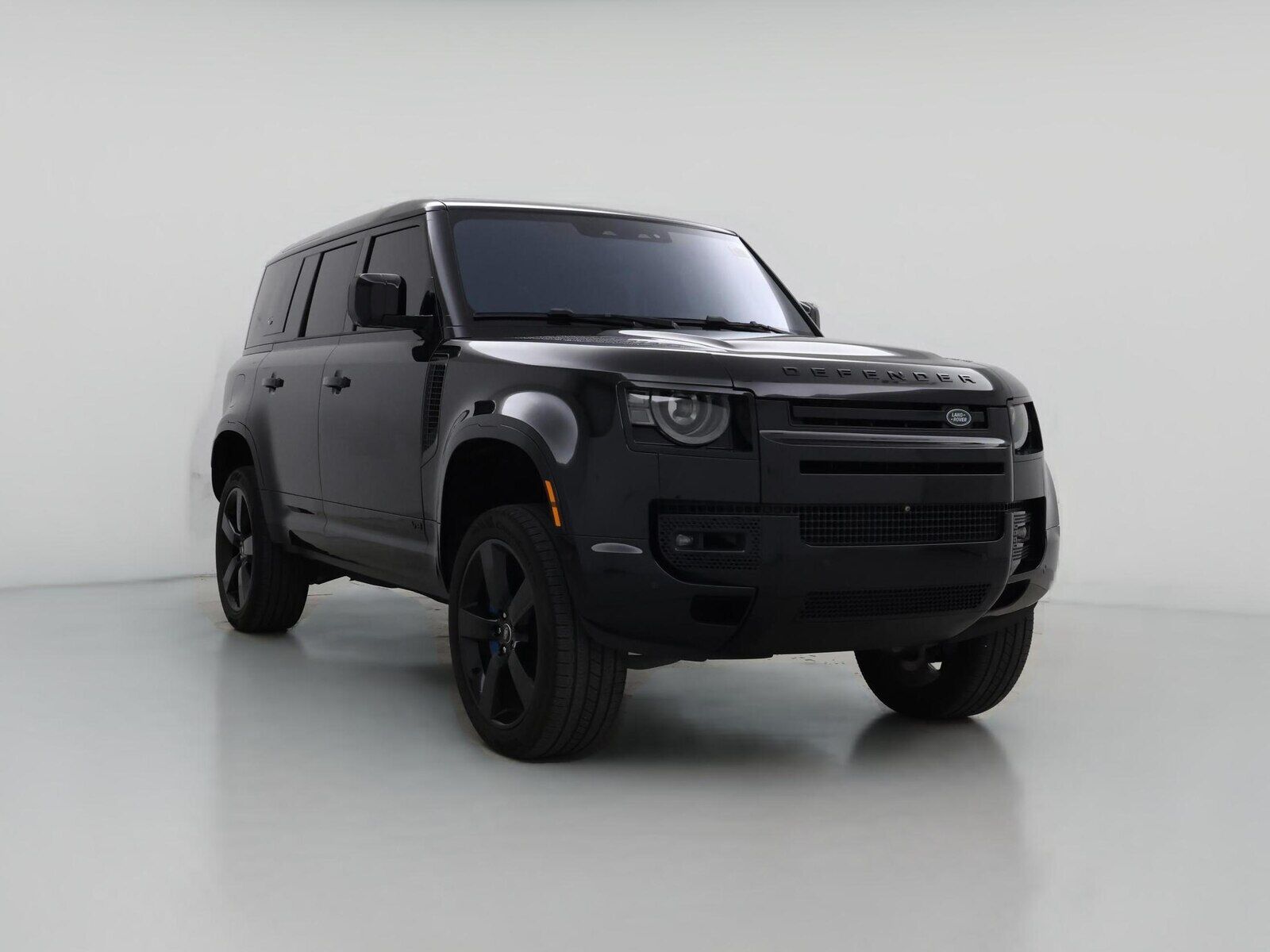 2022 LAND ROVER Defender