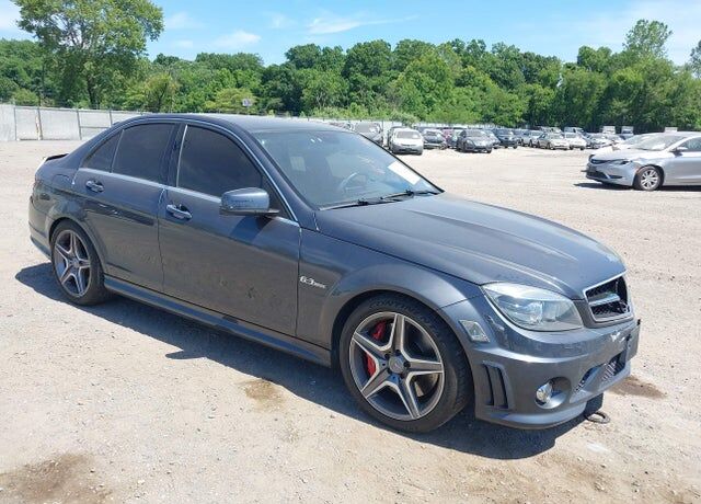 2011 MERCEDES-BENZ C-Class