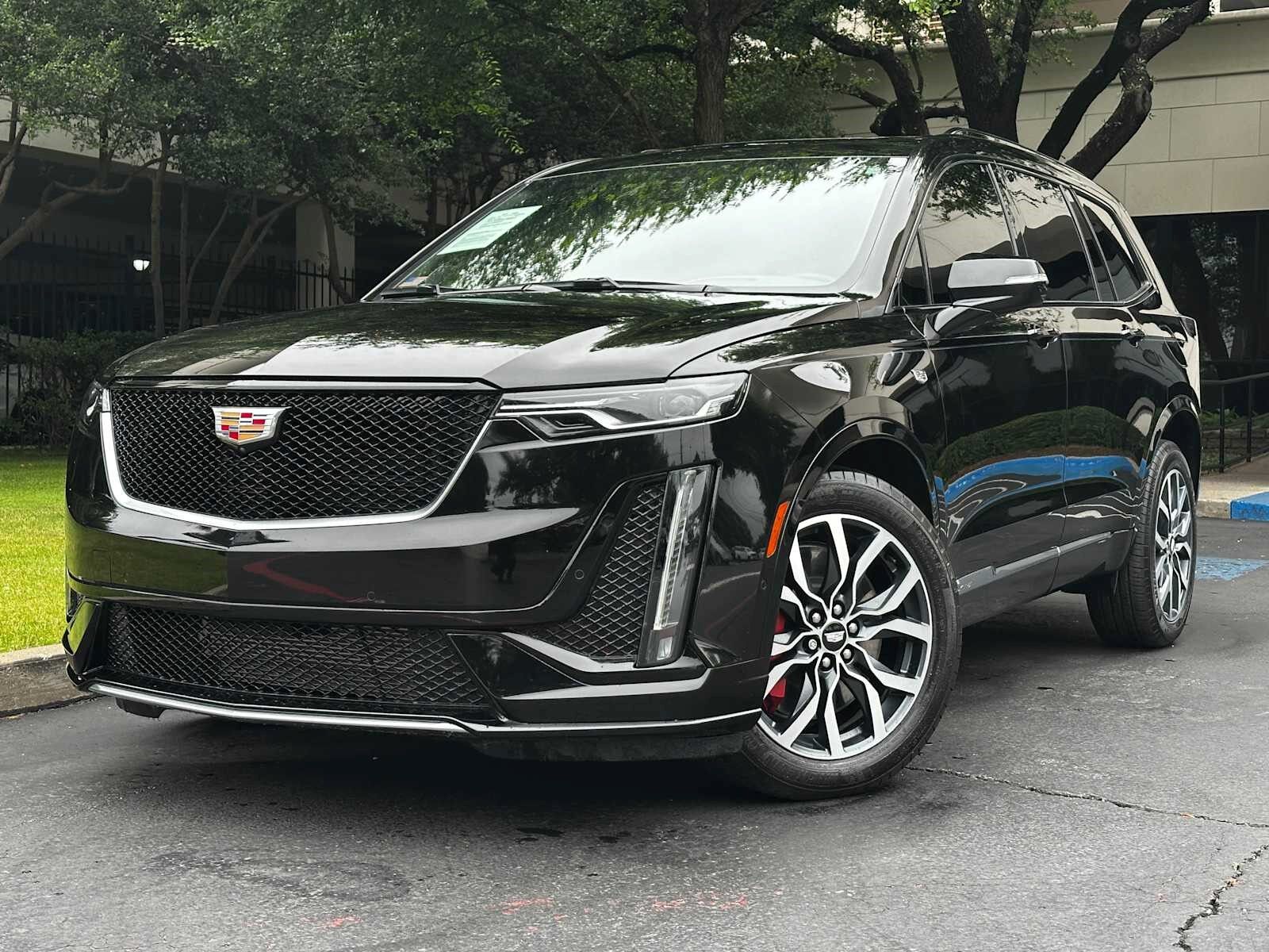 2025 CADILLAC XT6