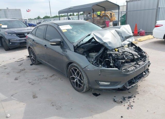 2017 FORD Focus
