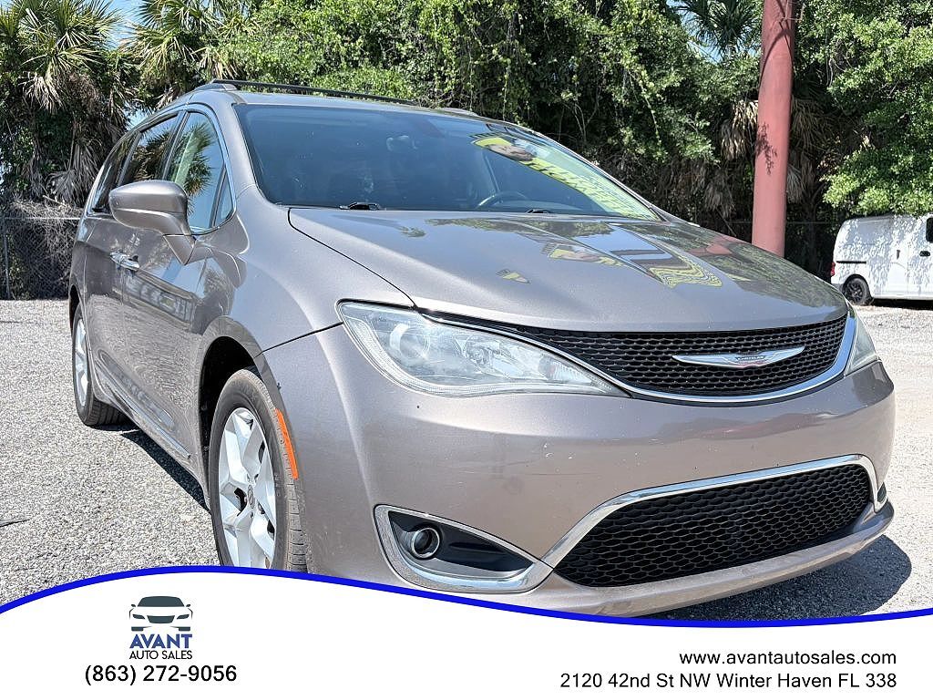 2017 CHRYSLER Pacifica