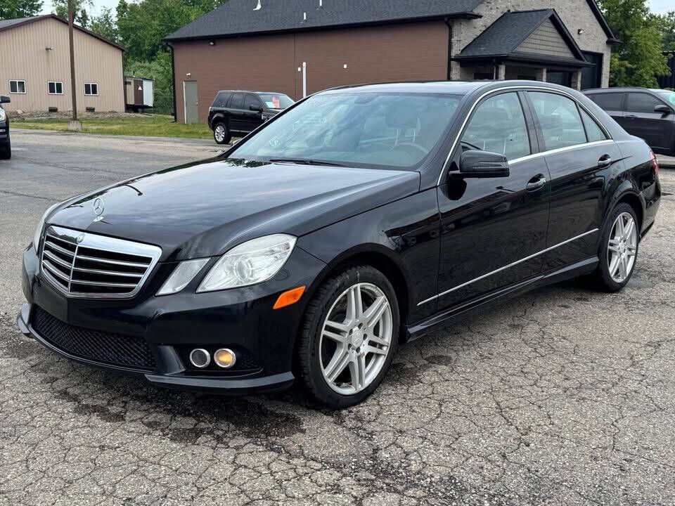 2010 MERCEDES-BENZ E-Class